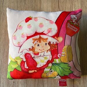 Strawberry Shortcake™ Throw Pillow